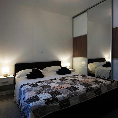 Deluxe Apartment Joia With Balcony On The Beach Bacvice, Free Parking, Old Town, Near Ferry Port Split Exterior foto