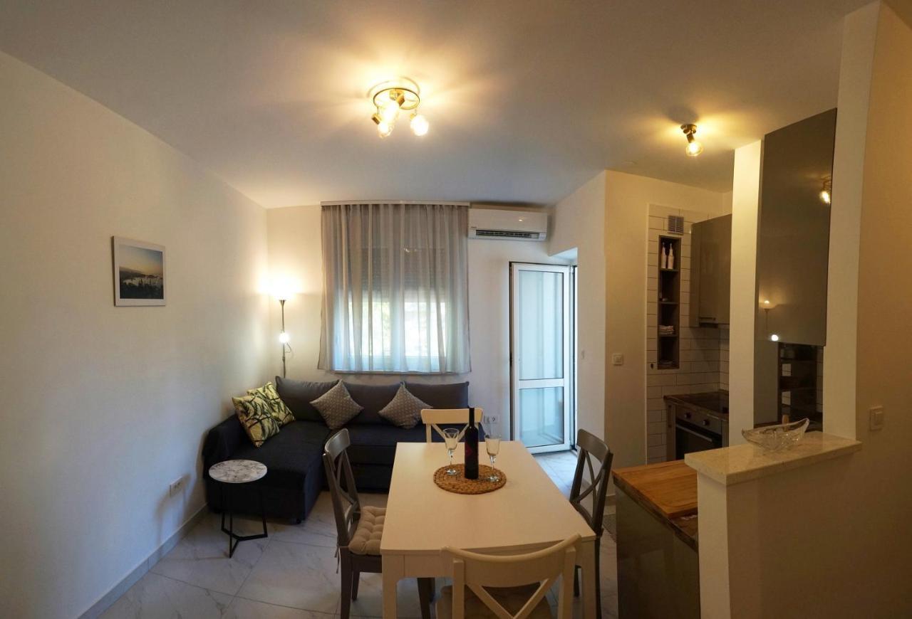 Deluxe Apartment Joia With Balcony On The Beach Bacvice, Free Parking, Old Town, Near Ferry Port Split Exterior foto